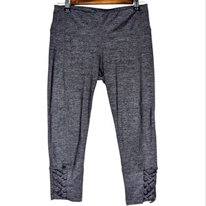Athleta Lattice Quest Mind Over Matter Heathered Gray Capris Leggings Size Small